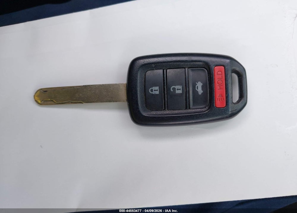 2018 HONDA CIVIC LX VIN: 2HGFC4A58JH301102