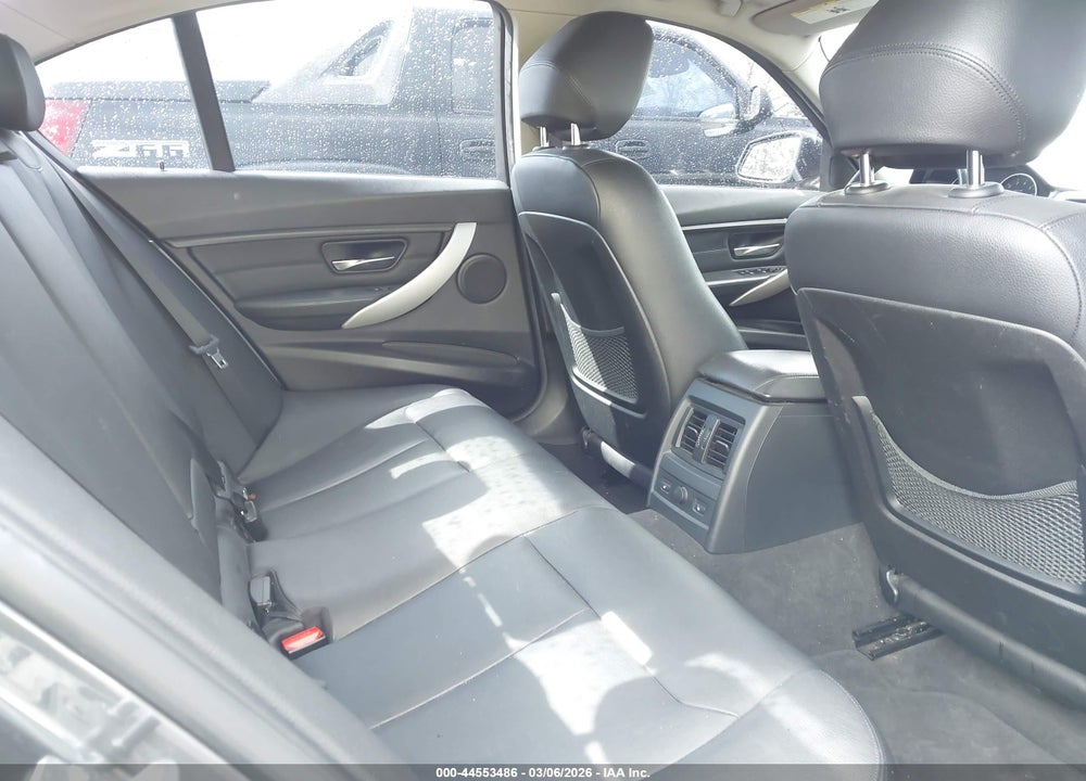 2013 BMW 328I XDRIVE VIN: WBA3B3C56DF539240