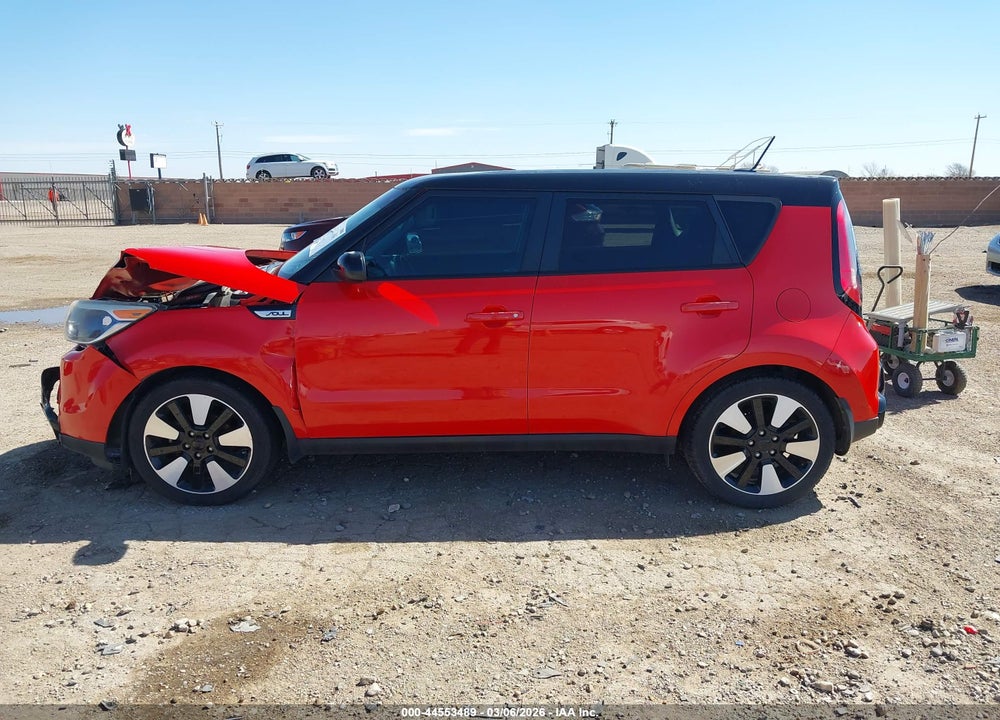 2016 KIA SOUL + VIN: KNDJP3A56G7303863