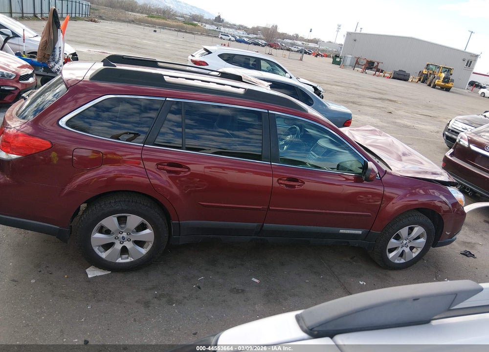 2011 SUBARU OUTBACK 2.5I LIMITED VIN: 4S4BRBLCXB3442698