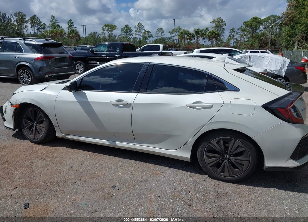 2019 HONDA CIVIC EX VIN: SHHFK7H67KU208546