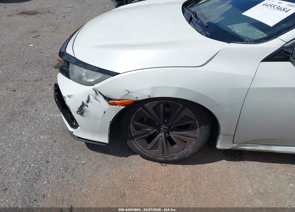 2019 HONDA CIVIC EX VIN: SHHFK7H67KU208546