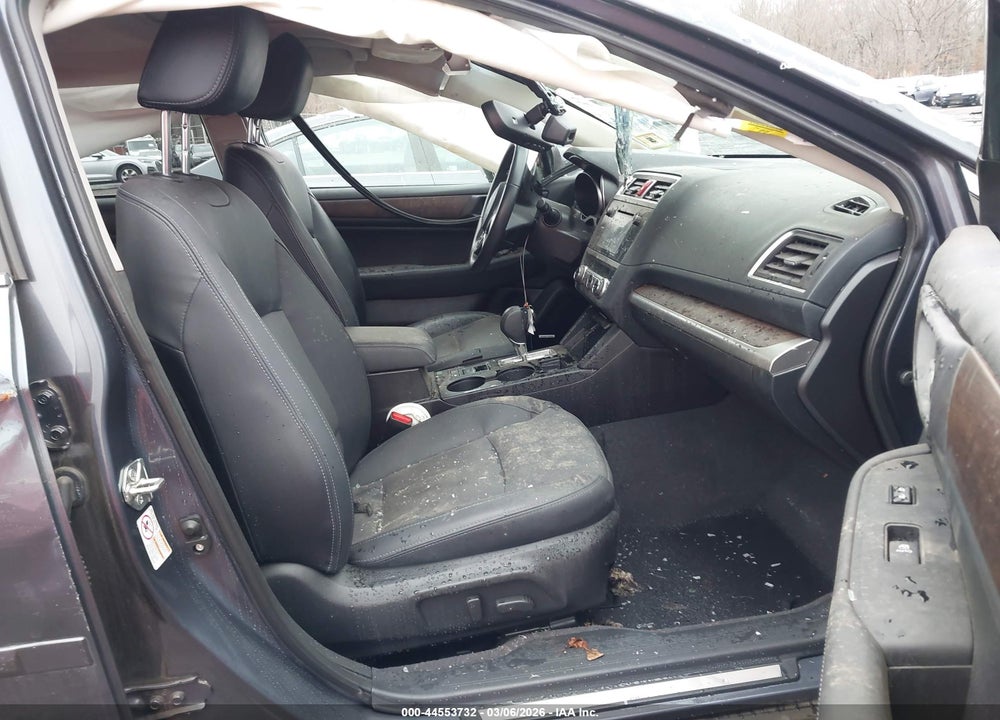 2017 SUBARU OUTBACK 2.5I LIMITED VIN: 4S4BSANC4H3329043