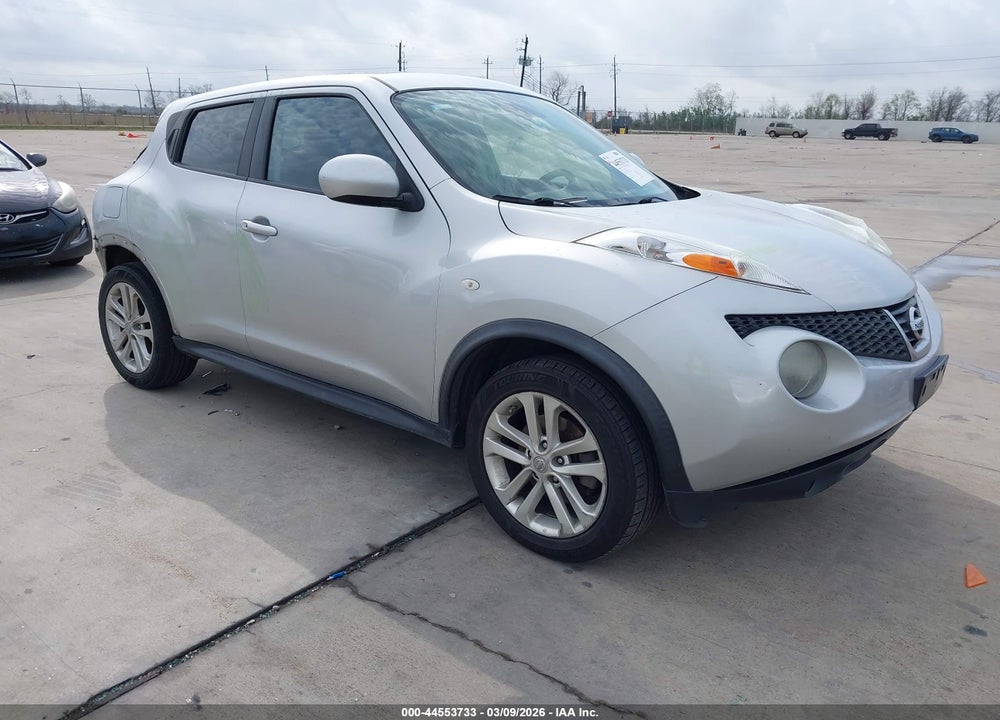 2013 NISSAN JUKE SV VIN: JN8AF5MR0DT205643