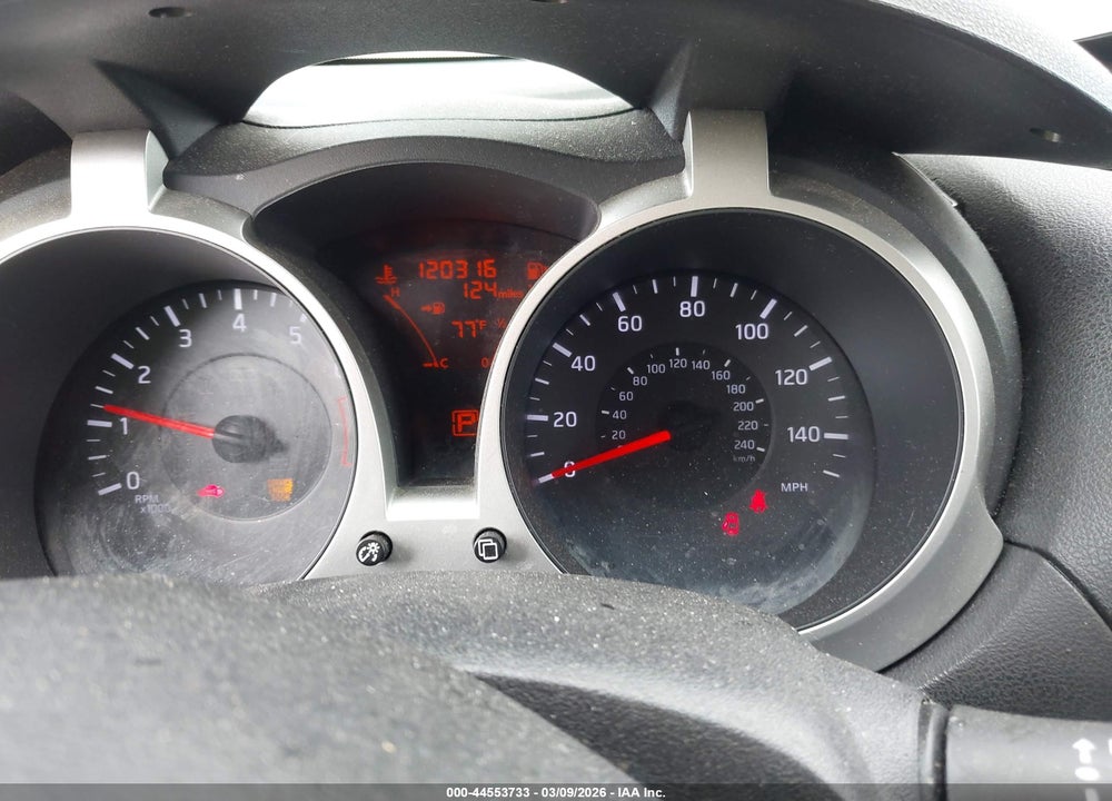 2013 NISSAN JUKE SV VIN: JN8AF5MR0DT205643