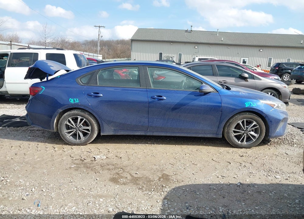 2022 KIA FORTE LXS VIN: 3KPF24AD1NE427327