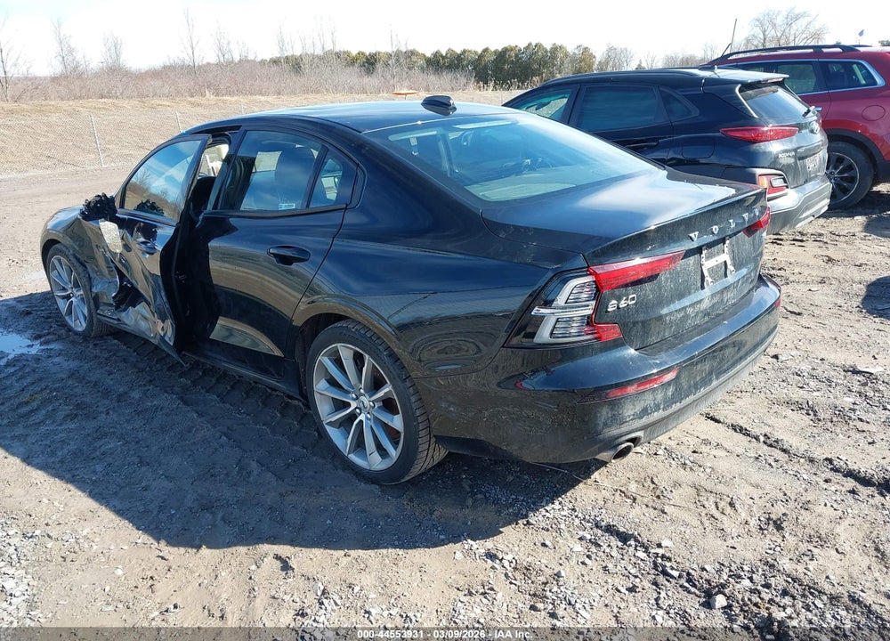 2021 VOLVO S60 T6 MOMENTUM VIN: 7JRA22TK4MG091392