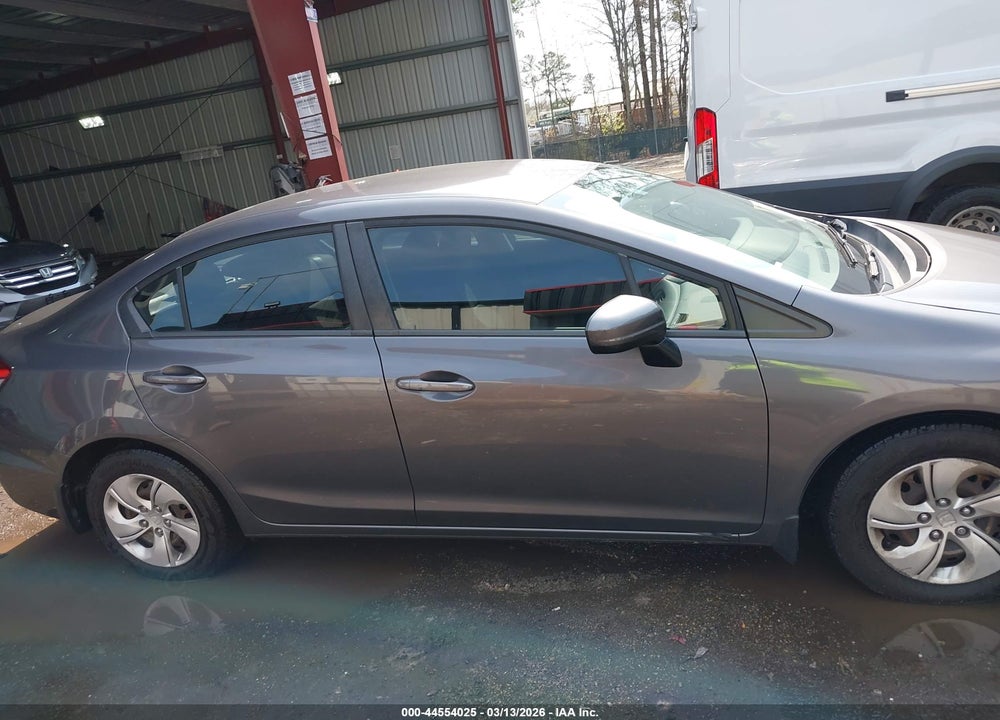 2015 HONDA CIVIC LX VIN: 2HGFB2F52FH560966