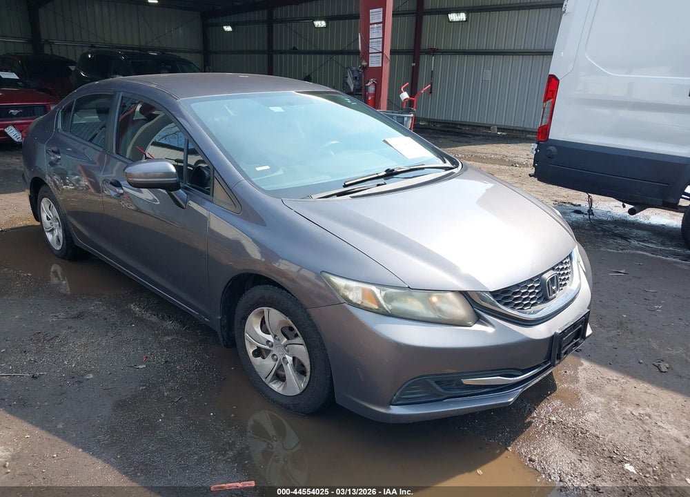 2015 HONDA CIVIC LX VIN: 2HGFB2F52FH560966