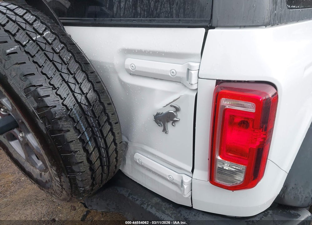 2023 FORD BRONCO BIG BEND VIN: 1FMDE5AHXPLC08380