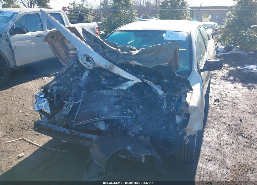2013 TOYOTA COROLLA LE VIN: 5YFBU4EE6DP207478