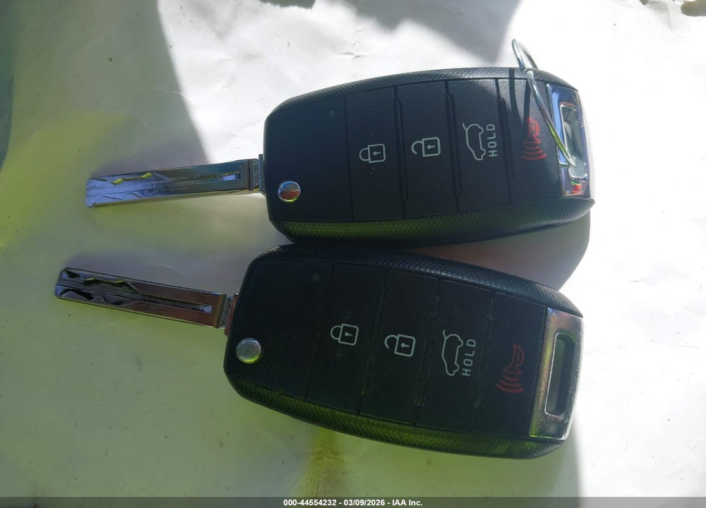 2019 KIA SOUL VIN: KNDJN2A28K7919983