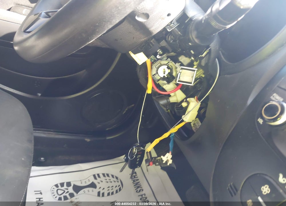 2019 KIA SOUL VIN: KNDJN2A28K7919983