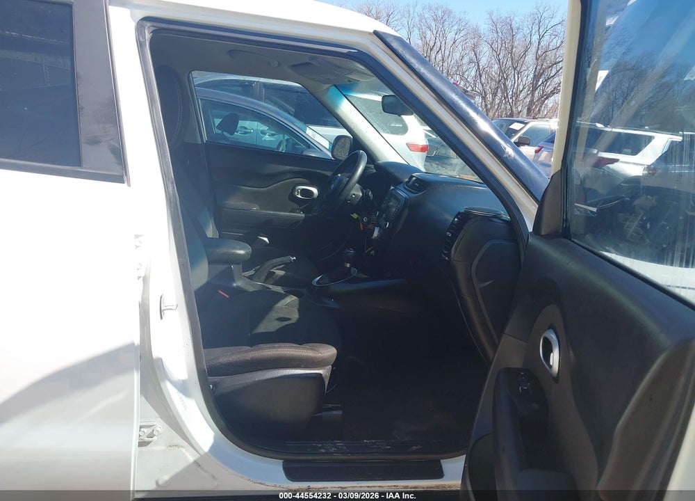 2019 KIA SOUL VIN: KNDJN2A28K7919983