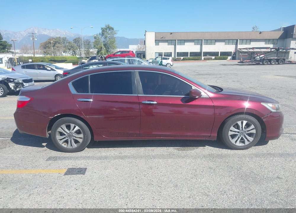 2015 HONDA ACCORD LX VIN: 1HGCR2F37FA133763