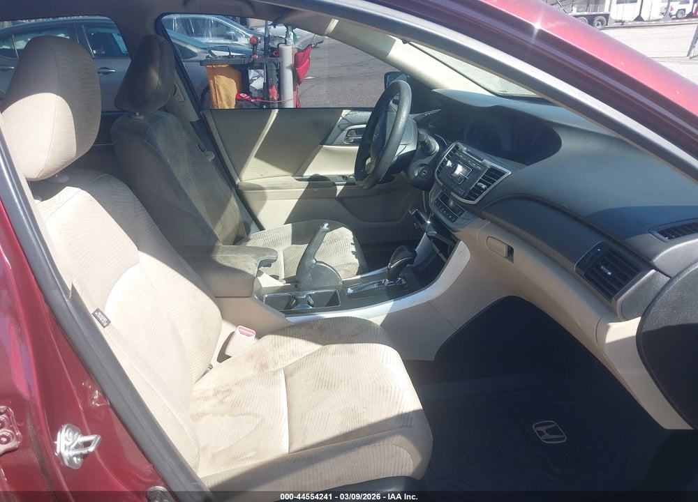 2015 HONDA ACCORD LX VIN: 1HGCR2F37FA133763