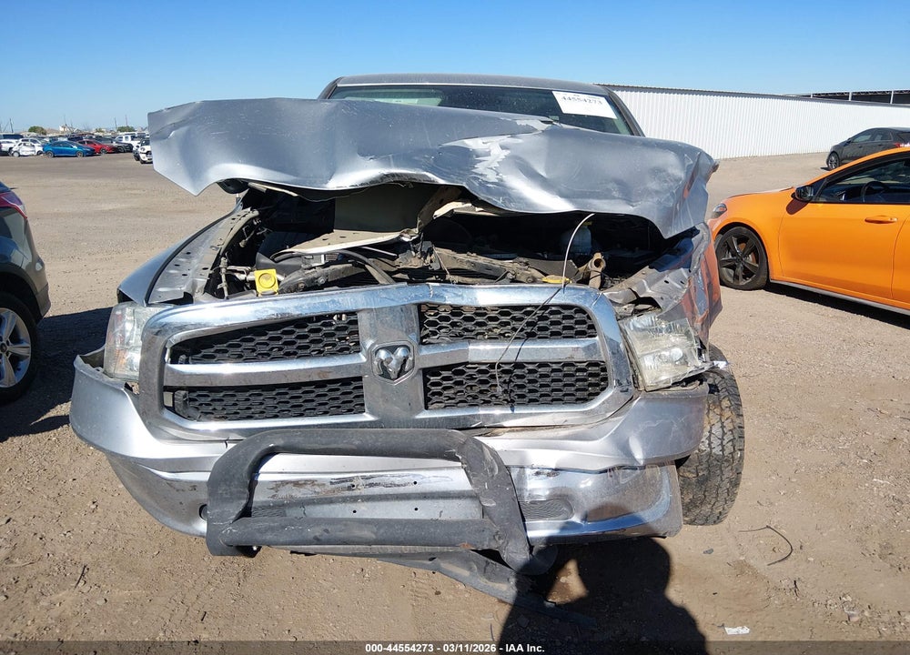 2019 RAM 1500 CLASSIC VIN: 1C6RR7GT0KS633960