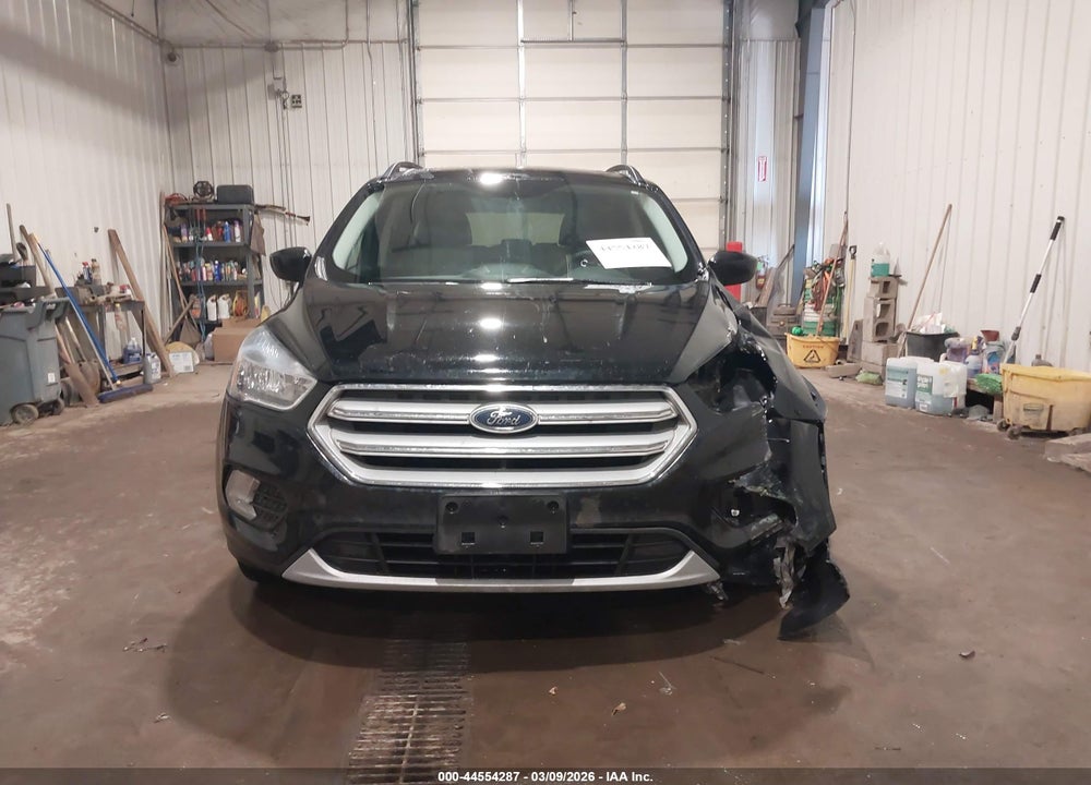 2018 FORD ESCAPE SE VIN: 1FMCU9GD3JUD59833