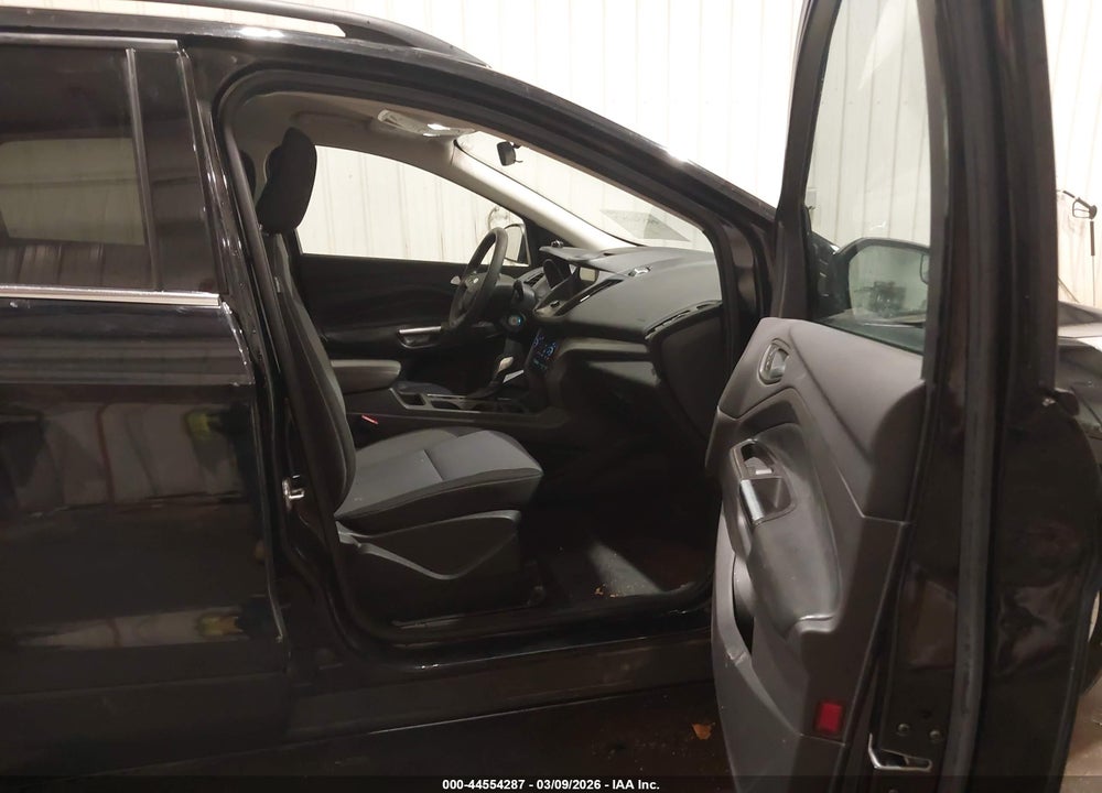 2018 FORD ESCAPE SE VIN: 1FMCU9GD3JUD59833