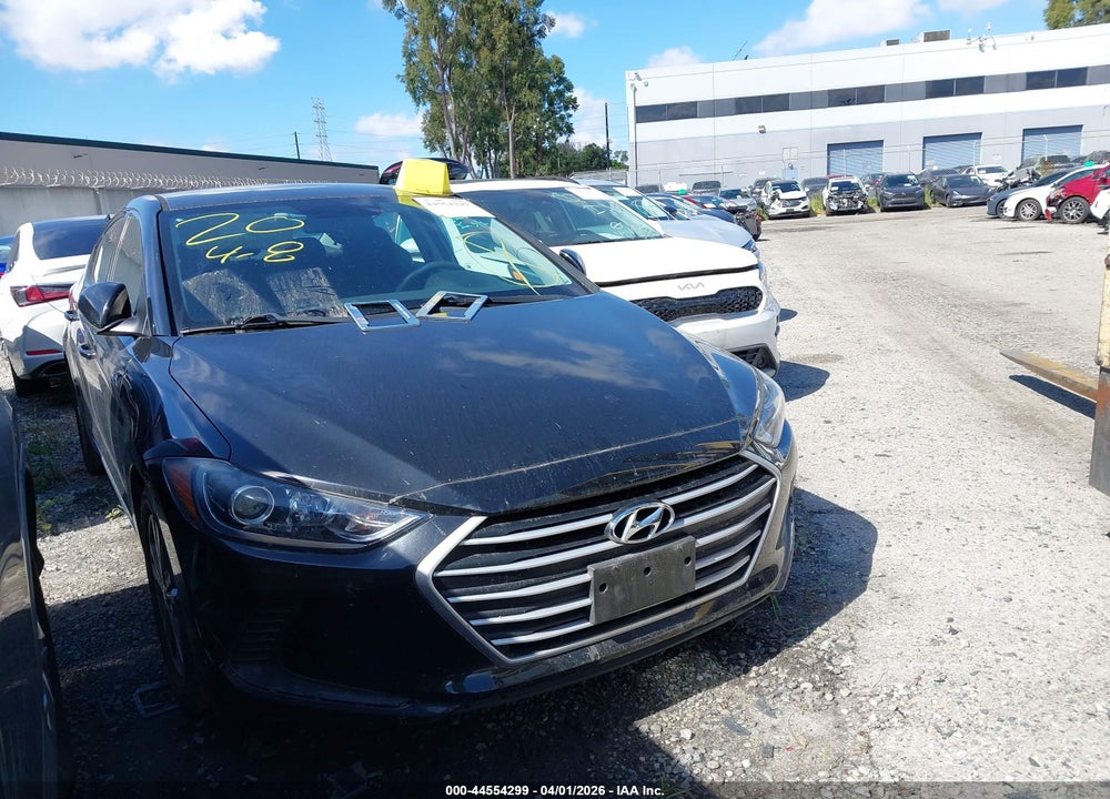 2018 HYUNDAI ELANTRA SEL VIN: 5NPD84LF1JH385784