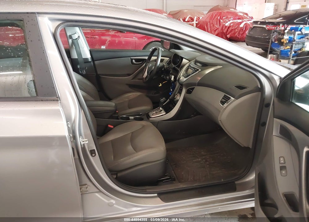 2012 HYUNDAI ELANTRA LIMITED (ULSAN PLANT) VIN: KMHDH4AE2CU277074