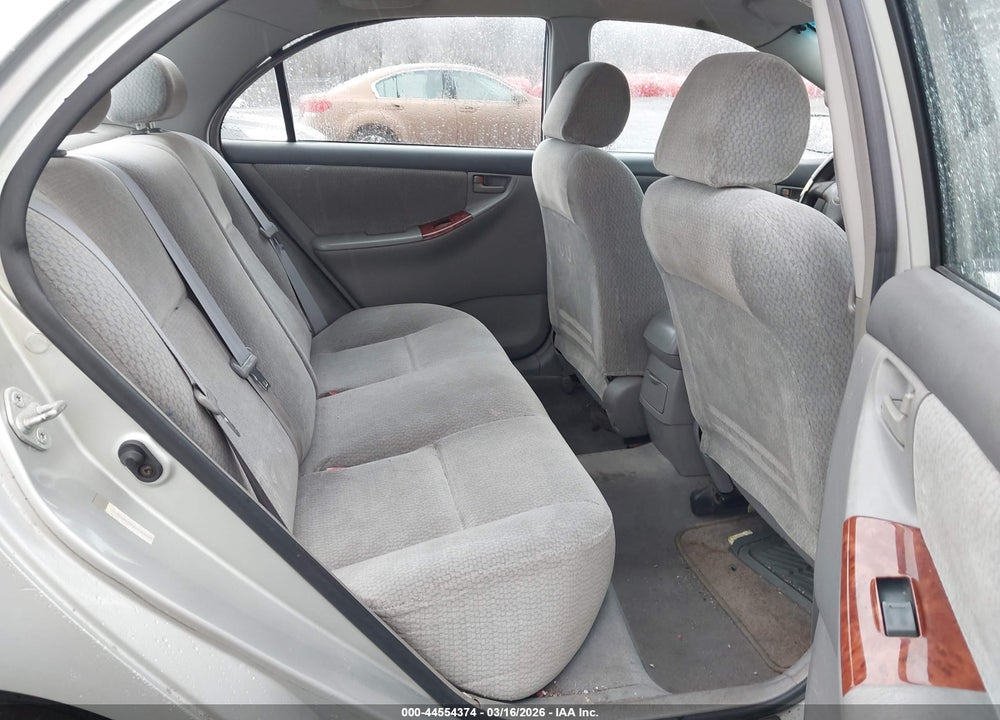 2004 TOYOTA COROLLA LE VIN: 2T1BR38E84C238996