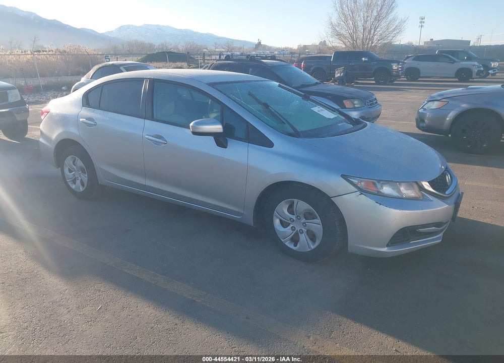 2014 HONDA CIVIC LX VIN: 19XFB2F51EE038922