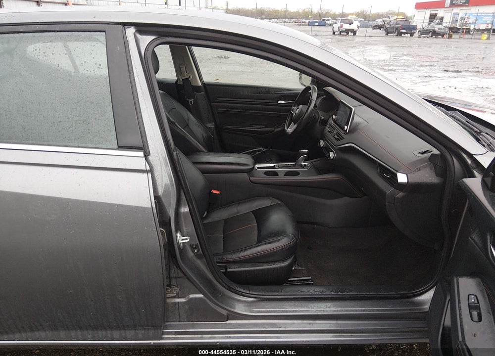 2022 NISSAN ALTIMA SR FWD VIN: 1N4BL4CV5NN353395