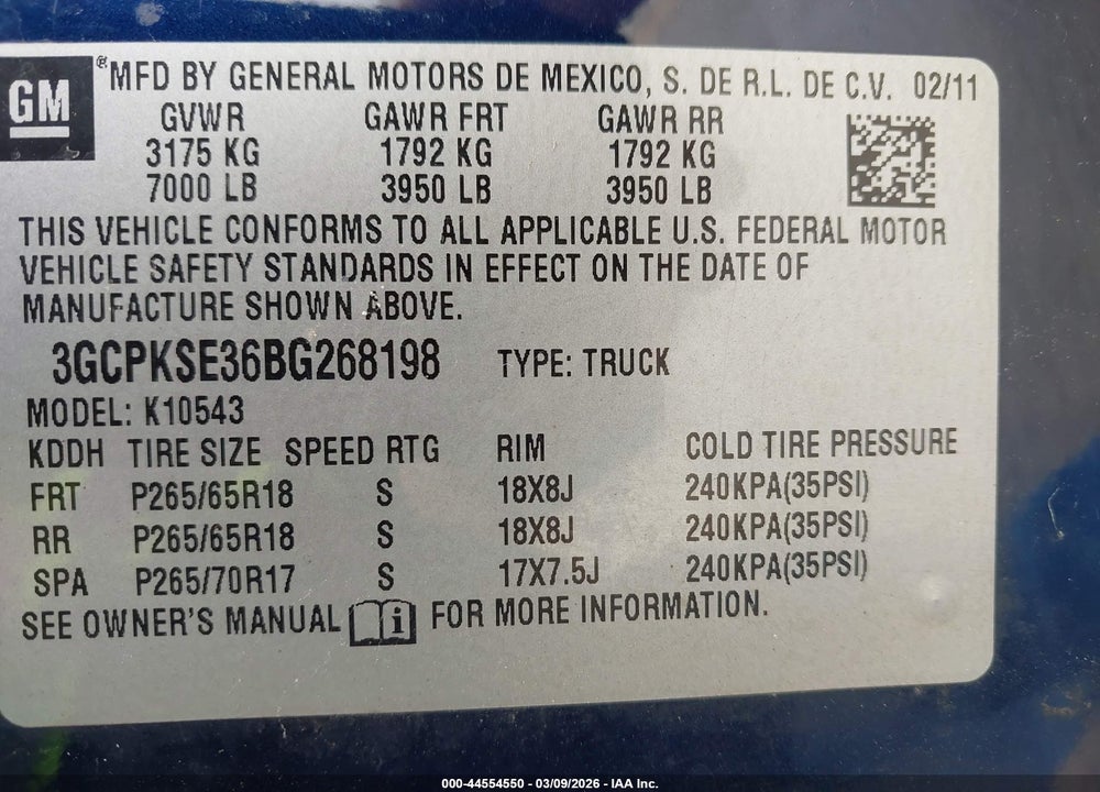 2011 CHEVROLET SILVERADO 1500 LT VIN: 3GCPKSE36BG268198