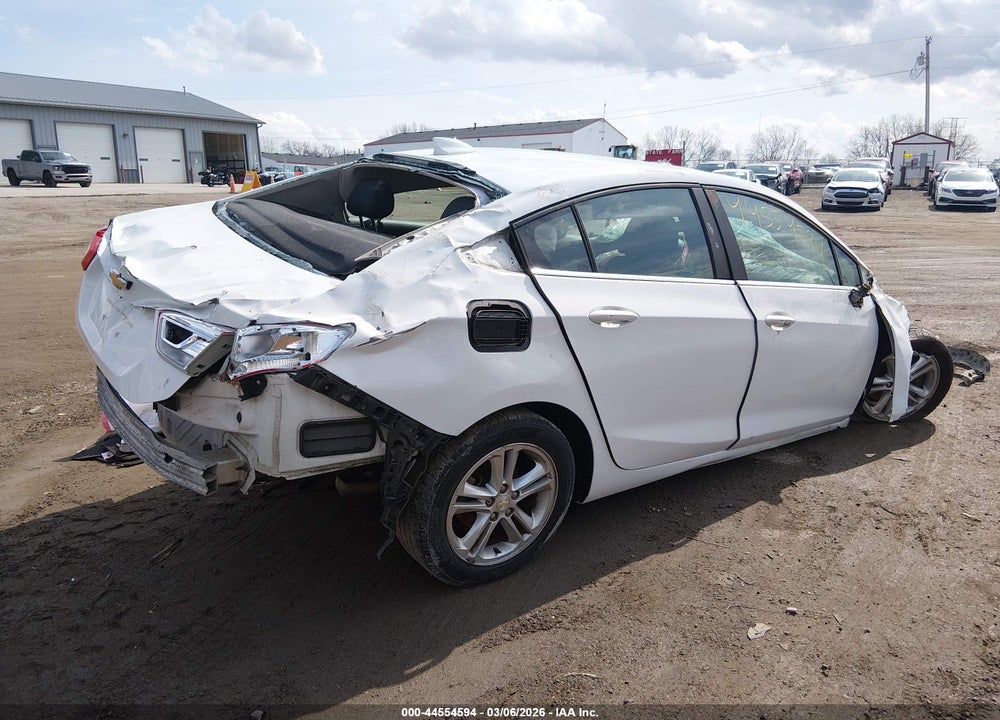 2017 CHEVROLET CRUZE LT AUTO VIN: 1G1BE5SM5H7233035