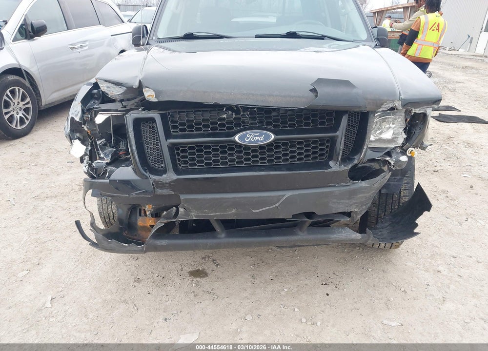 2005 FORD EXPLORER SPORT TRAC ADRENALIN/XLS/XLT VIN: 1FMZU67KX5UB67712