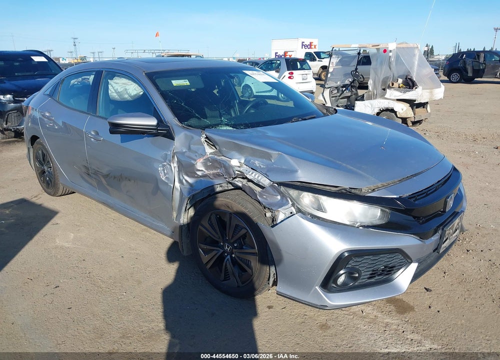 2017 HONDA CIVIC EX VIN: SHHFK7H56HU416238