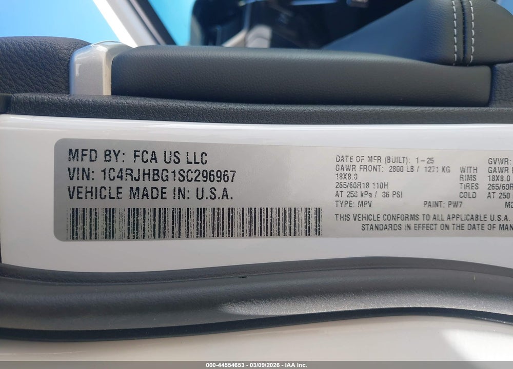 2025 JEEP GRAND CHEROKEE LIMITED 4X4 VIN: 1C4RJHBG1SC296967