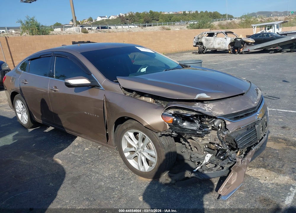 2018 CHEVROLET MALIBU LT VIN: 1G1ZD5ST0JF267677
