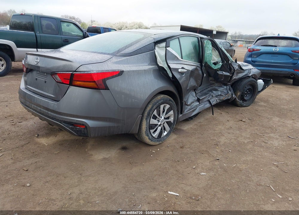2024 NISSAN ALTIMA S FWD VIN: 1N4BL4BV2RN412443