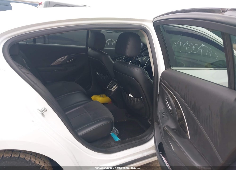 2016 BUICK LACROSSE VIN: 1G4G15G30GF100028