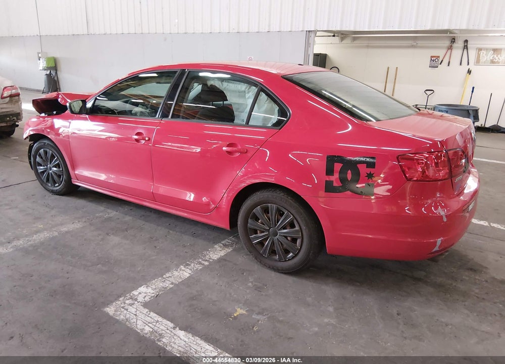 2013 VOLKSWAGEN JETTA 2.0L BASE/2.0L S VIN: 3VW2K7AJXDM311745
