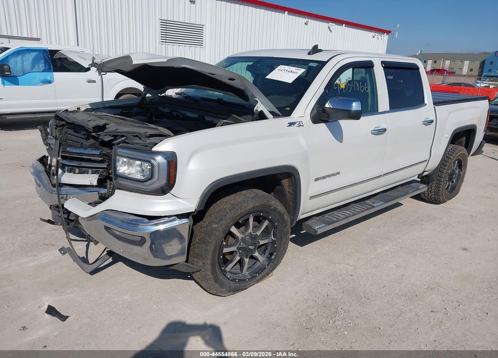 2018 GMC SIERRA 1500 SLT VIN: 3GTU2NEC0JG545639