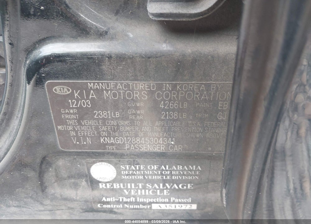 2004 KIA OPTIMA VIN: KNAGD128845304341