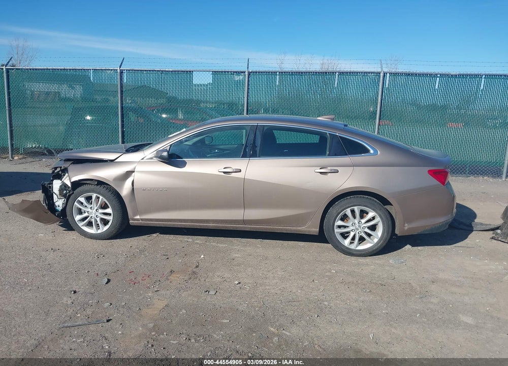 2018 CHEVROLET MALIBU LT VIN: 1G1ZD5ST8JF268060