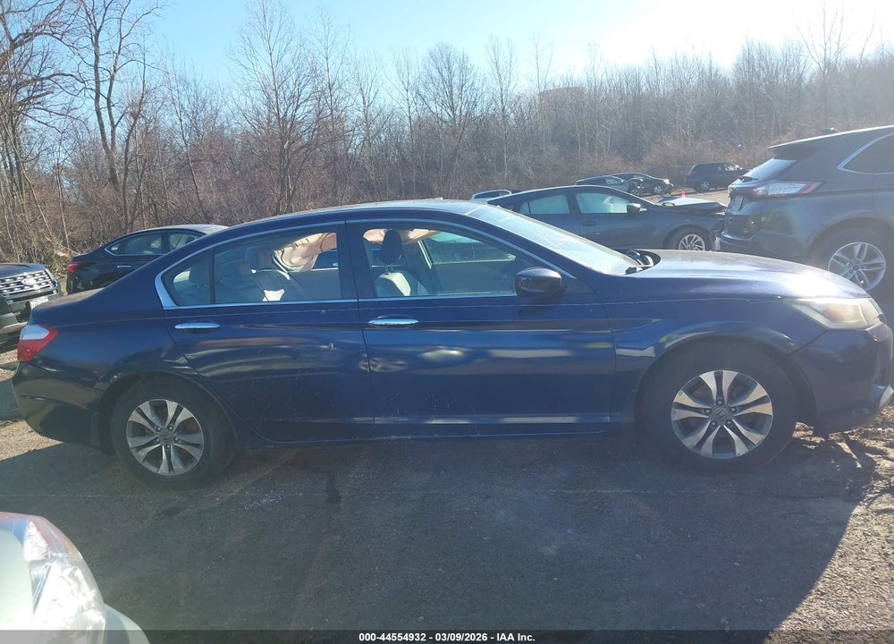 2015 HONDA ACCORD LX VIN: 1HGCR2F33FA092936