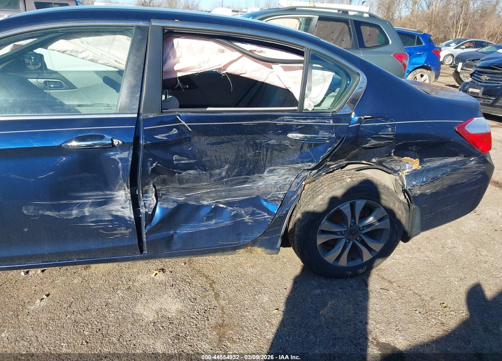 2015 HONDA ACCORD LX VIN: 1HGCR2F33FA092936