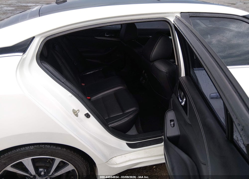 2018 NISSAN MAXIMA 3.5 SL VIN: 1N4AA6APXJC395150