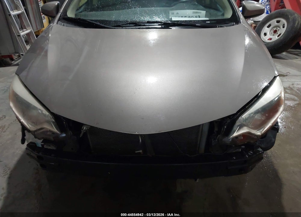 2015 TOYOTA COROLLA LE VIN: 2T1BURHE8FC477906
