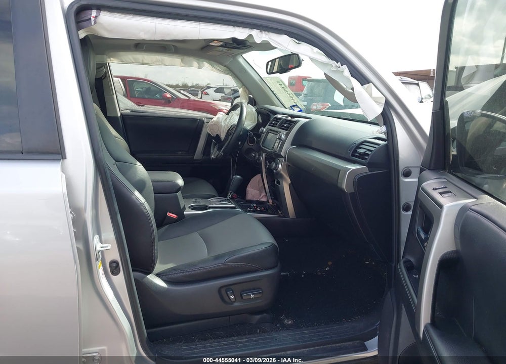2014 TOYOTA 4RUNNER SR5 PREMIUM VIN: JTEZU5JR4E5071360