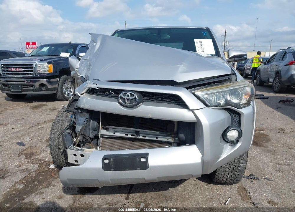 2014 TOYOTA 4RUNNER SR5 PREMIUM VIN: JTEZU5JR4E5071360