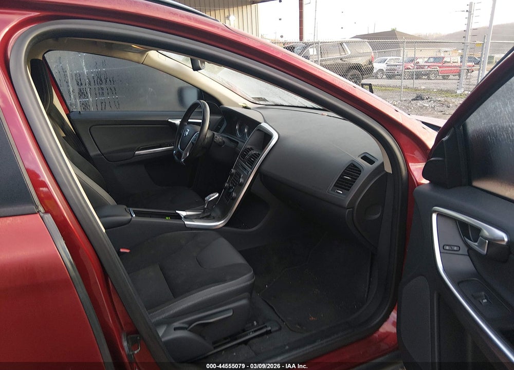 2013 VOLVO XC60 3.2/3.2 PLATINUM/3.2 PREMIER/3.2 PREMIER PLUS VIN: YV4940DL1D2389772