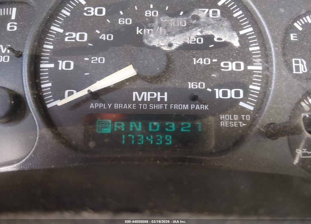 2002 GMC SIERRA 1500 SLE VIN: 2GTEC19V521133085