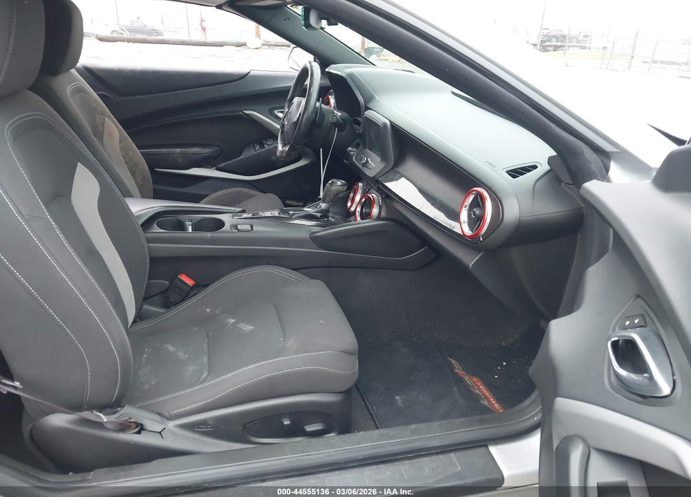 2017 CHEVROLET CAMARO 1LT VIN: 1G1FB3DS2H0140752