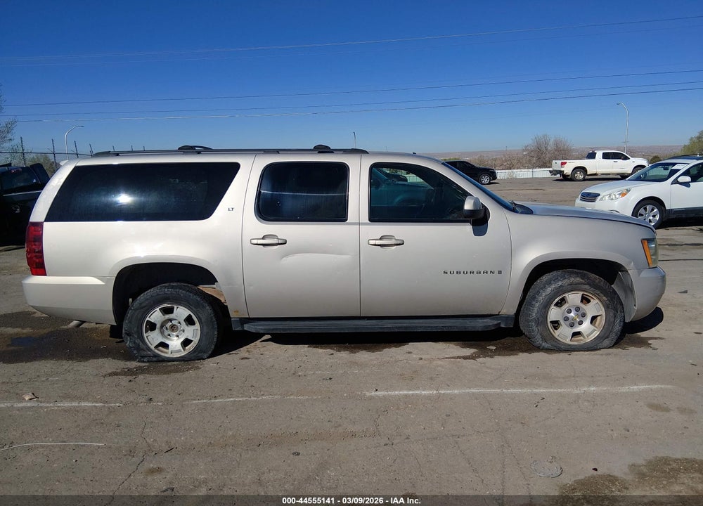 2007 CHEVROLET SUBURBAN 1500 LT VIN: 1GNFK16337J171672